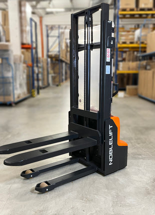 Noblelift PSE12B2900 elektrische vorkheftruck/hefhoogte 2.900 mm/laadvermogen 1.200 kg