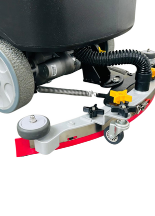 Aufsitz - Scheuersaugmaschine / Putzmaschine Graefer SM80-PRO