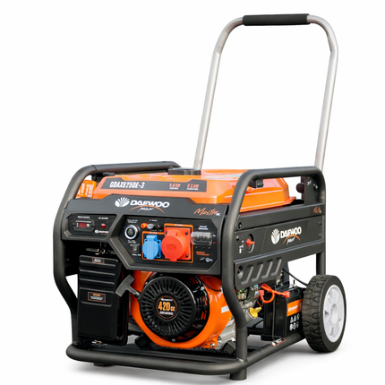 Daewoo GDAX9250E-3 Stromgenerator 6,5 kW – 230/400 V Benzinaggregat mit E-Start & AVR