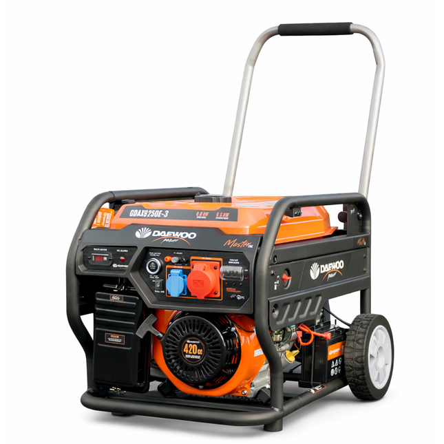 Daewoo GDAX9250E-3 strømgenerator 6,5 kW - 230/400 V benzingenerator med elektrisk start & AVR
