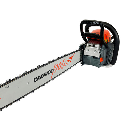 Robust and powerful chainsaw Daewoo DCS6524 petrol - blade length 60 cm