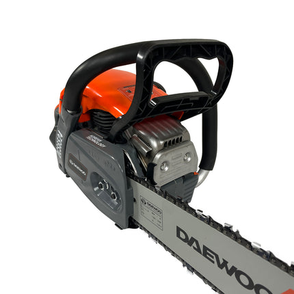 Robust and powerful chainsaw Daewoo DCS6524 petrol - blade length 60 cm