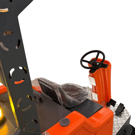 Varredora de condutor sentado com teto Graefer KM160-PRO
