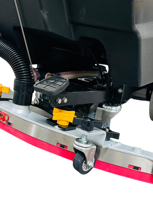 Scheuersaugmaschine, Putzmaschine Graefer SM55F-PRO mit Fahrantrieb