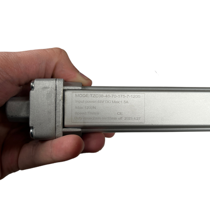 Servomotor passer til Daewoo Graefer KM80-PRO, KM120-PRO, KM160-PRO, KM180-PRO, DAS80, DAS100/Kremer KRS100, KRYSZ4