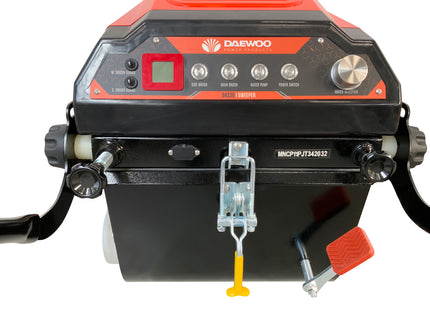 Akkubetriebene Kehrmaschine Daewoo DAS30 – Ansicht 5