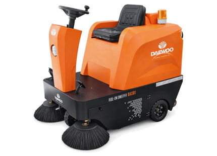 Aufsitz - Kehrmaschine Daewoo DAS80