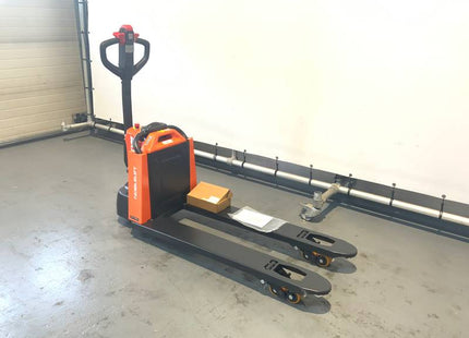 Elektrohubwagen Noblelift PTE15Q 24V 20Ah, Tragkraft 1.500 kg, Gabellänge 1.150mm – Ansicht 6