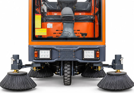 Kehrmaschine Graefer KM180-PRO mit Hochentleerung, Kabine & Hochdruckreiniger – Ansicht 11
