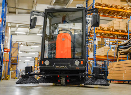 Kehrmaschine mit Kabine Daewoo DAS100 – Ansicht 4