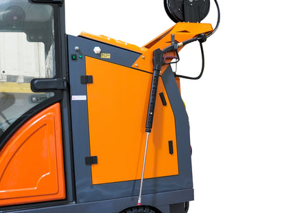 Kehrmaschine mit Kabine Graefer KM180-PRO inkl. Hochdruckreiniger – Ansicht 10