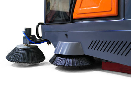 Kehrmaschine mit Kabine Graefer KM180-PRO inkl. Hochdruckreiniger – Ansicht 11