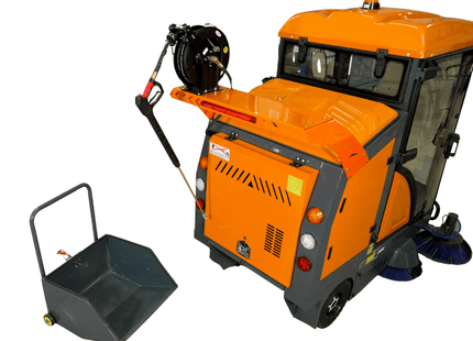 Kehrmaschine mit Kabine Graefer KM180-PRO inkl. Hochdruckreiniger – Ansicht 7