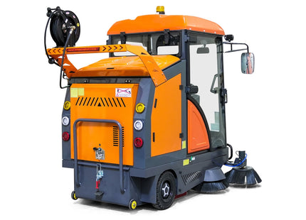 Kehrmaschine mit Kabine Graefer KM180-PRO inkl. Hochdruckreiniger – Ansicht 8