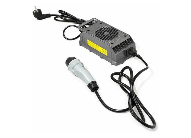 Ladegerät für Kehrmaschine mit Kabine Graefer KM180-PRO