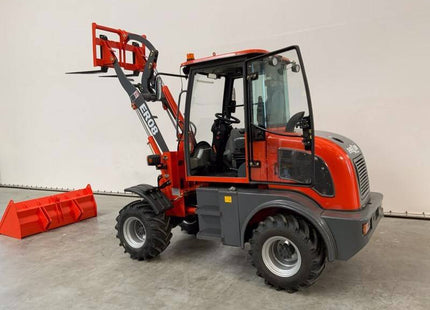 Radlader Hoflader EVERUN Modell ER 08 4WD – Ansicht 3