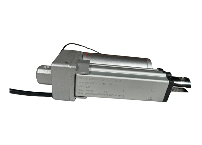 Stellmotor 145 mm Hub für Kehrmaschine Graefer KM80-PRO / KM120-PRO / KM160-PRO / KM180-PRO / Daewoo DAS80 / DAS100 / Kremer KRS100 / KRYSZ4 – Ansicht 2